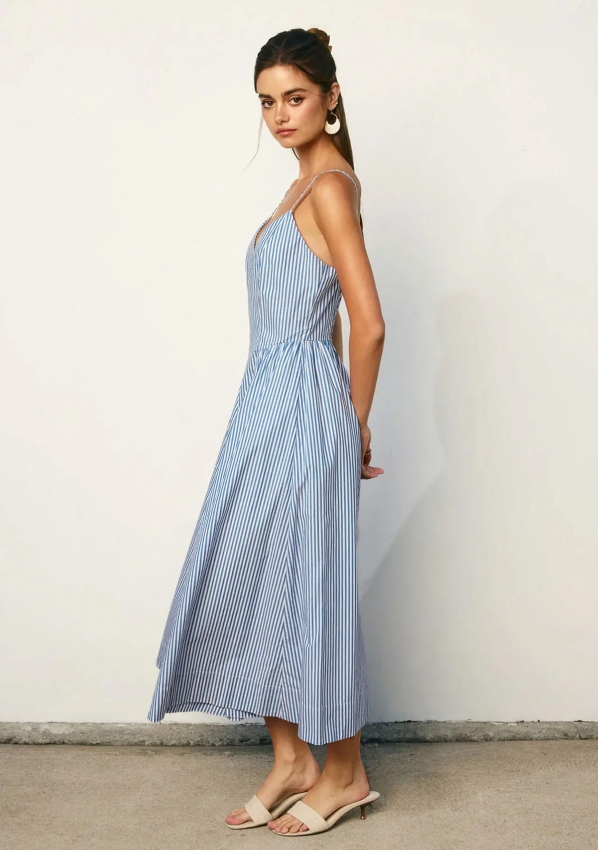 Capri Lines Gathered Hip Midi Dress Blue/White - Image 3