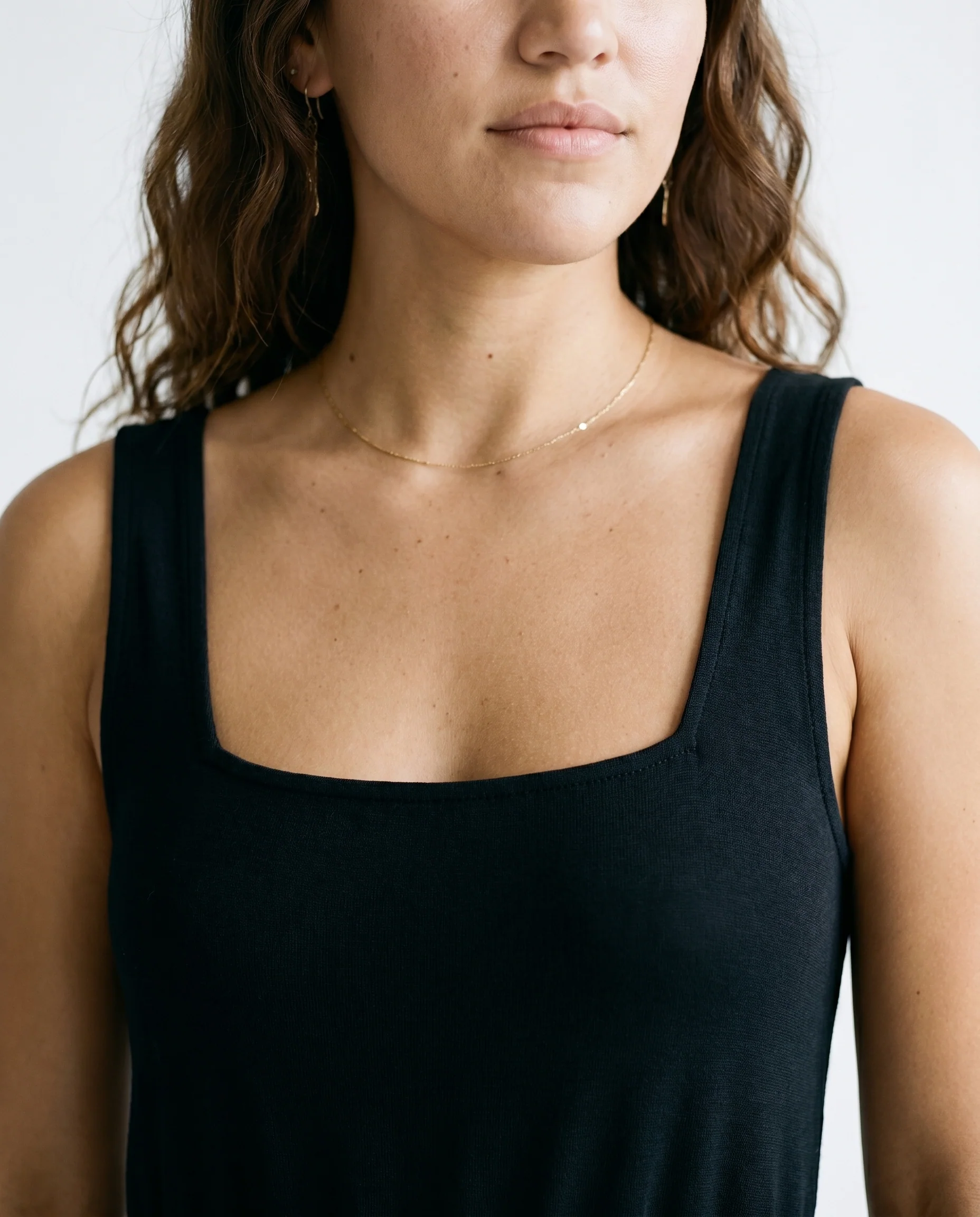 Marinelle Dress Noir - Image 4