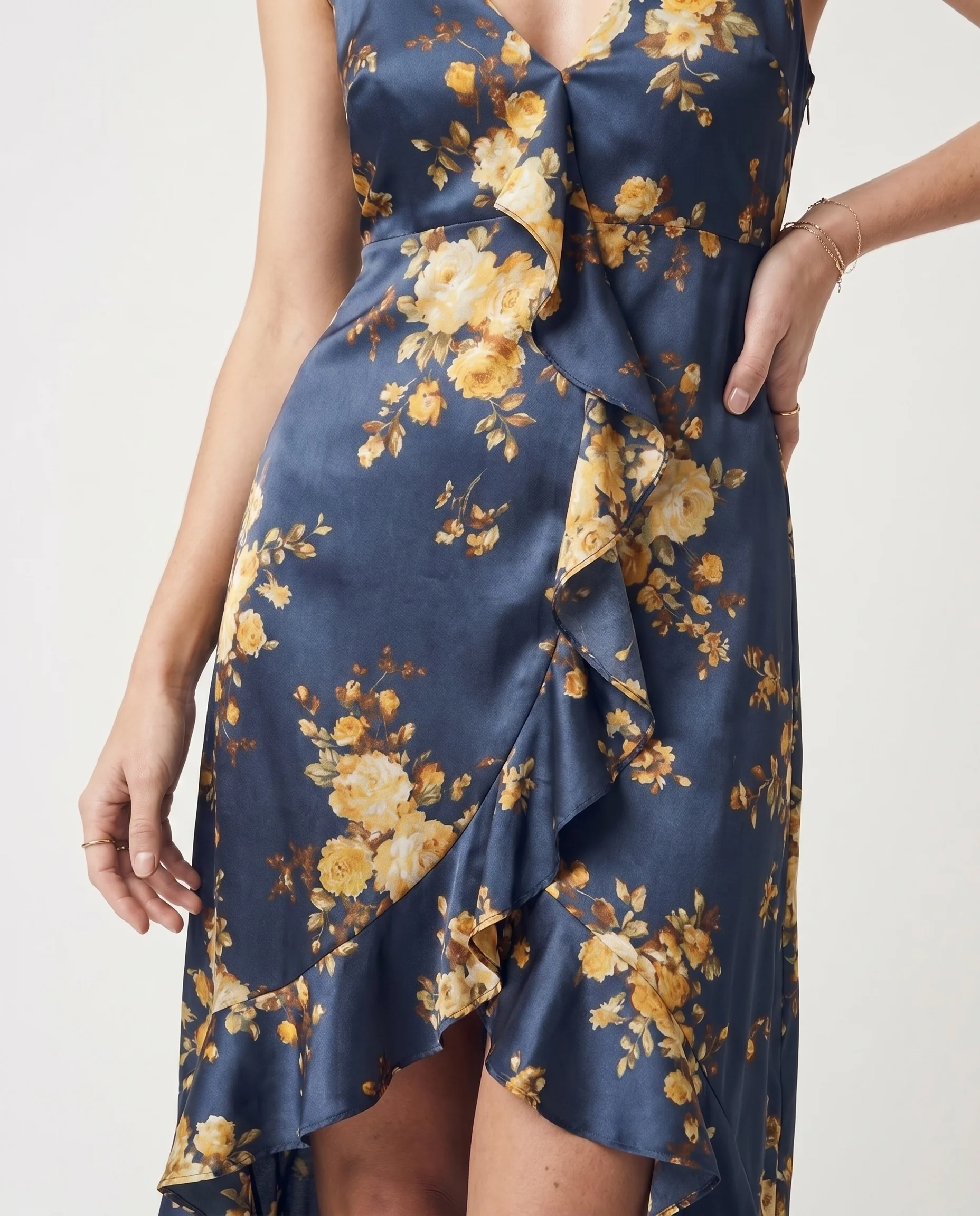 Open Leg Floral Dress - Image 4
