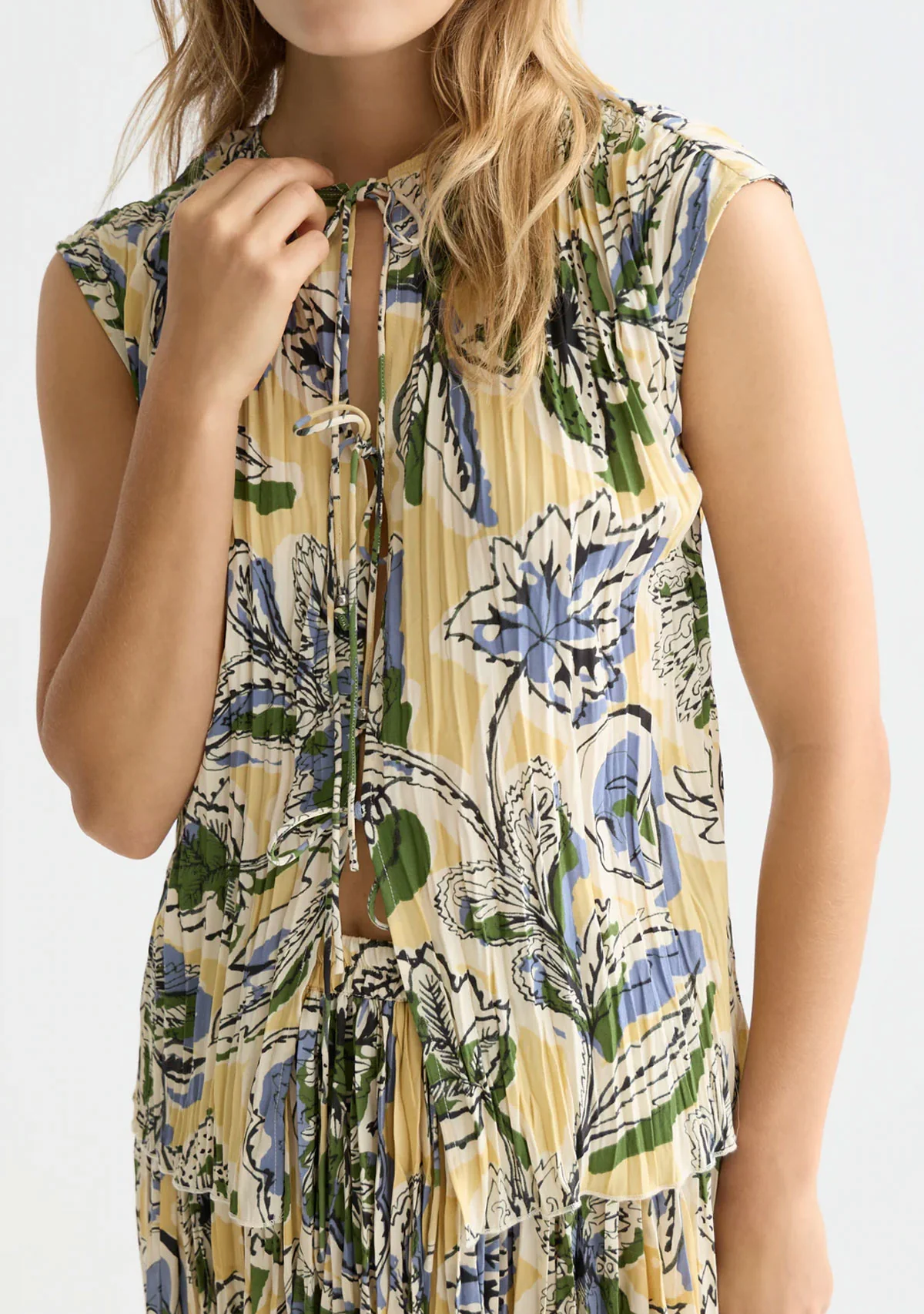 Printed Micro Pleat Top Lucky Bandana Multi Parsnip - Image 3