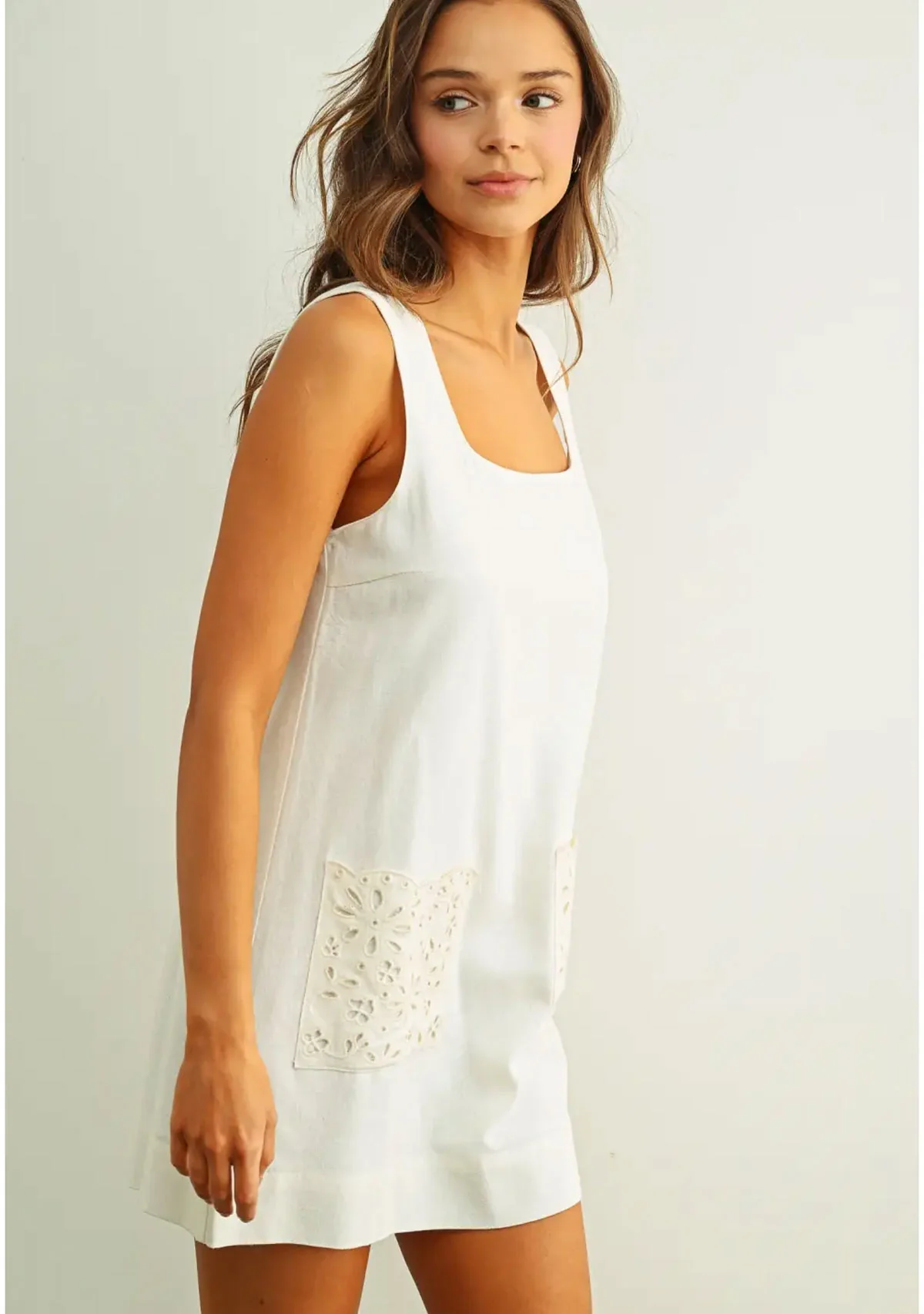 Square Neck S/l Linen Dress With Eyelet Pocket Off White - Image 4