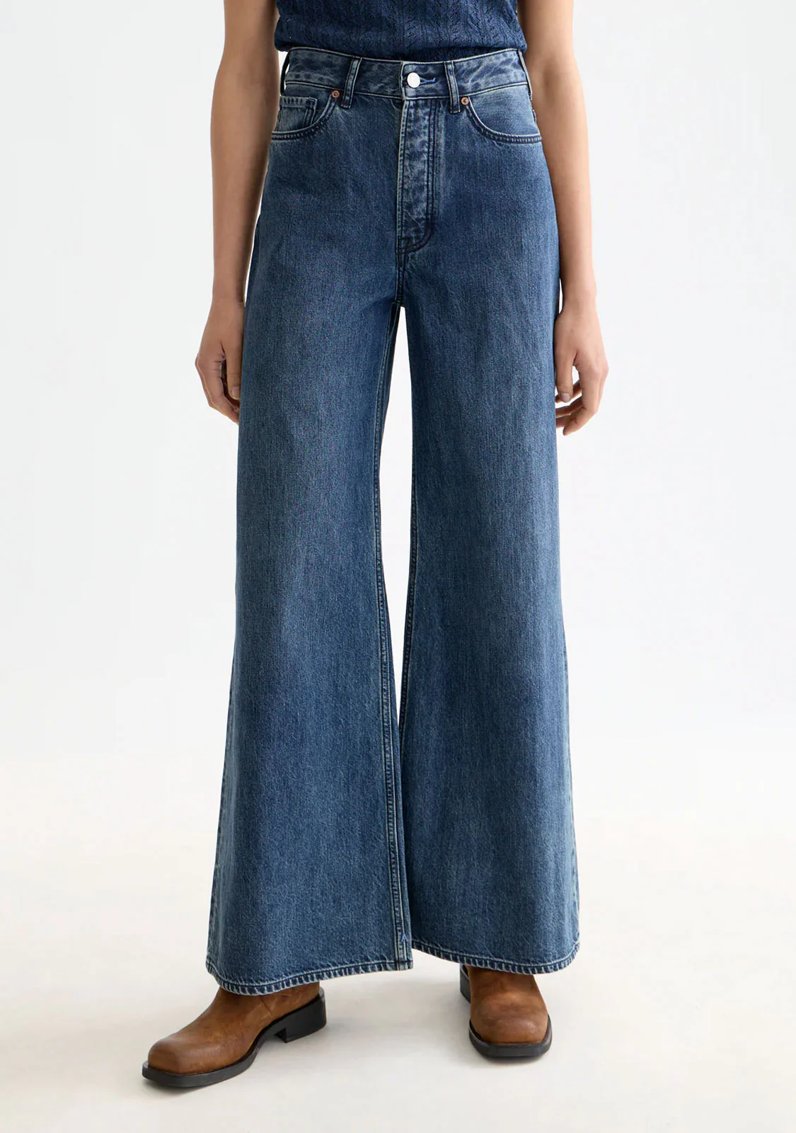 The Wave Wide Leg Jeans Framework - Image 2