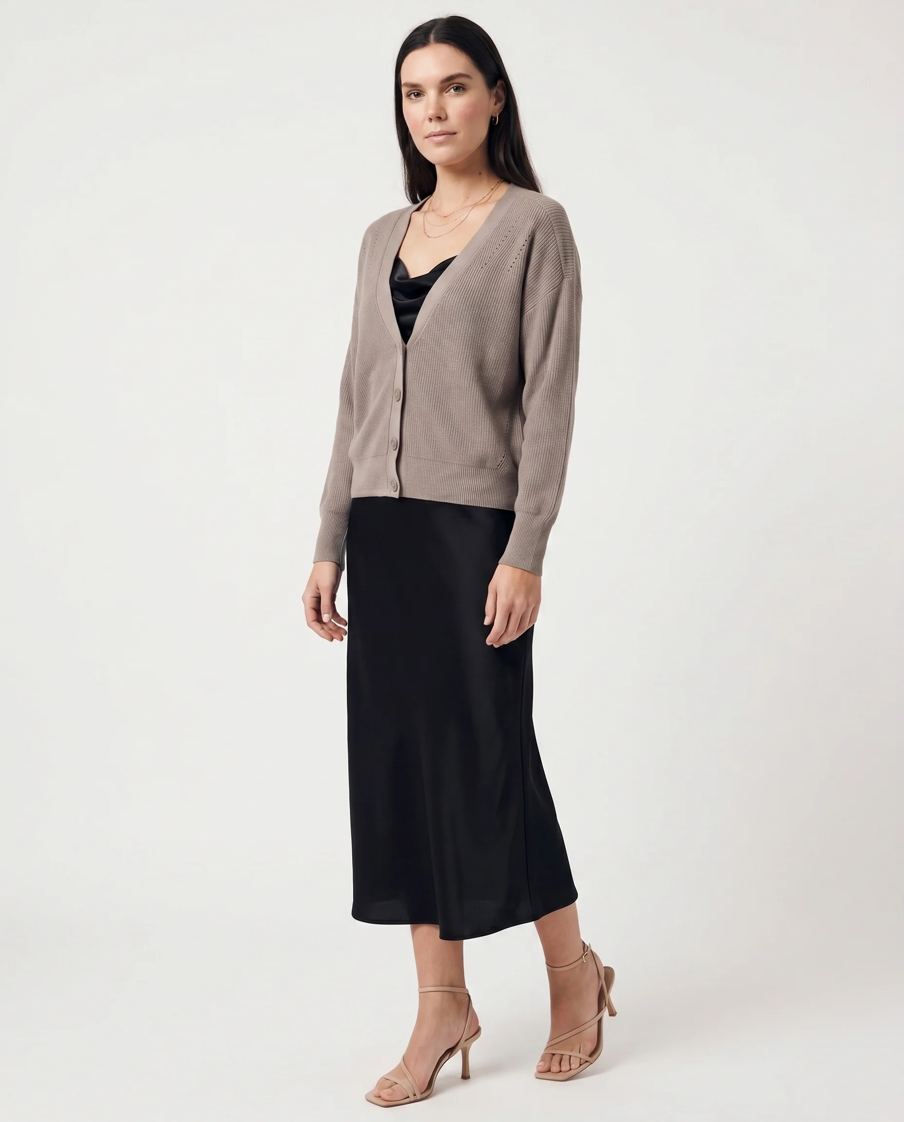 VM New Lexsun V-Neck Cardigan - Image 2