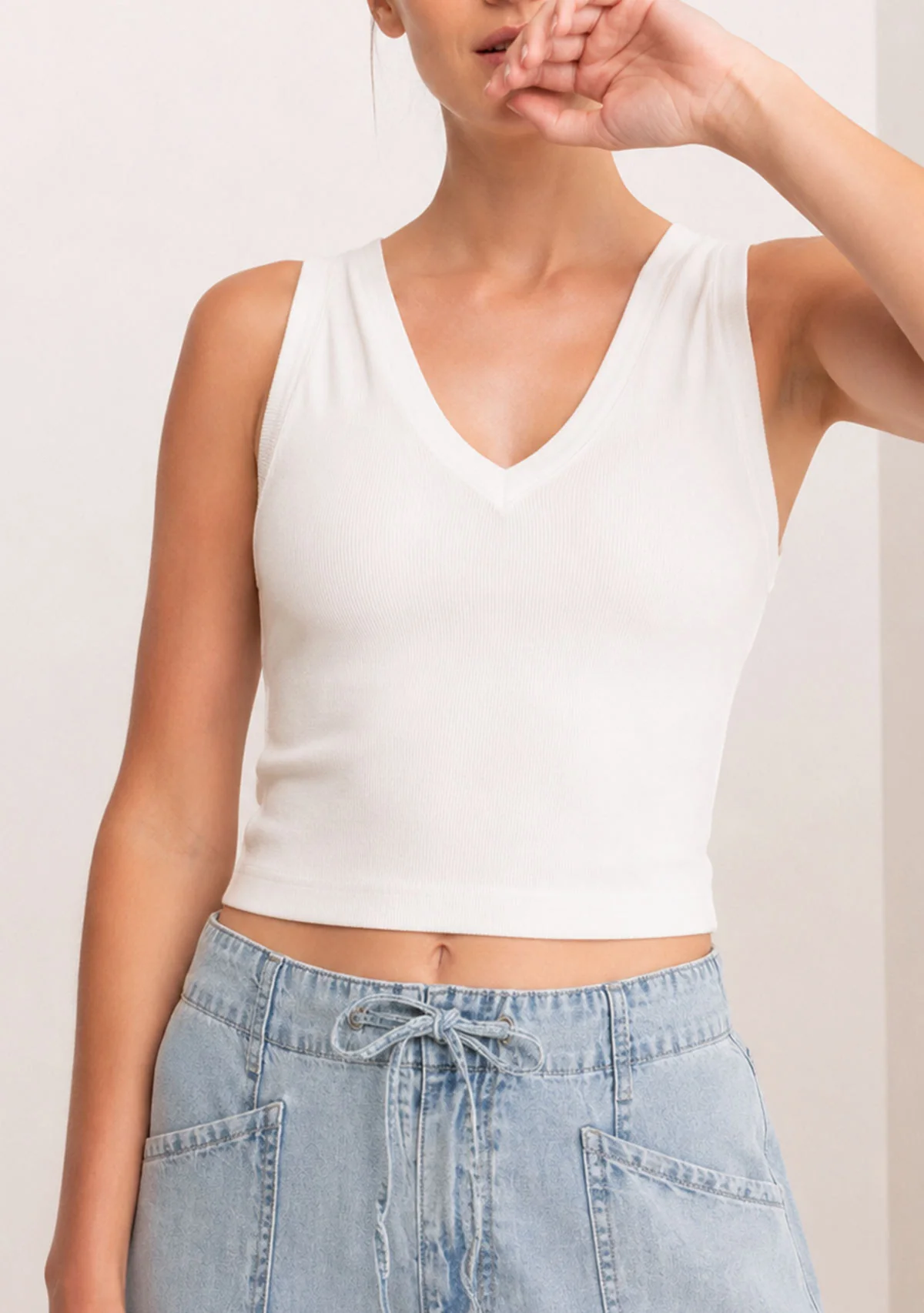 Vmchloe Short Deep V-Neck Top Snow White - Image 2