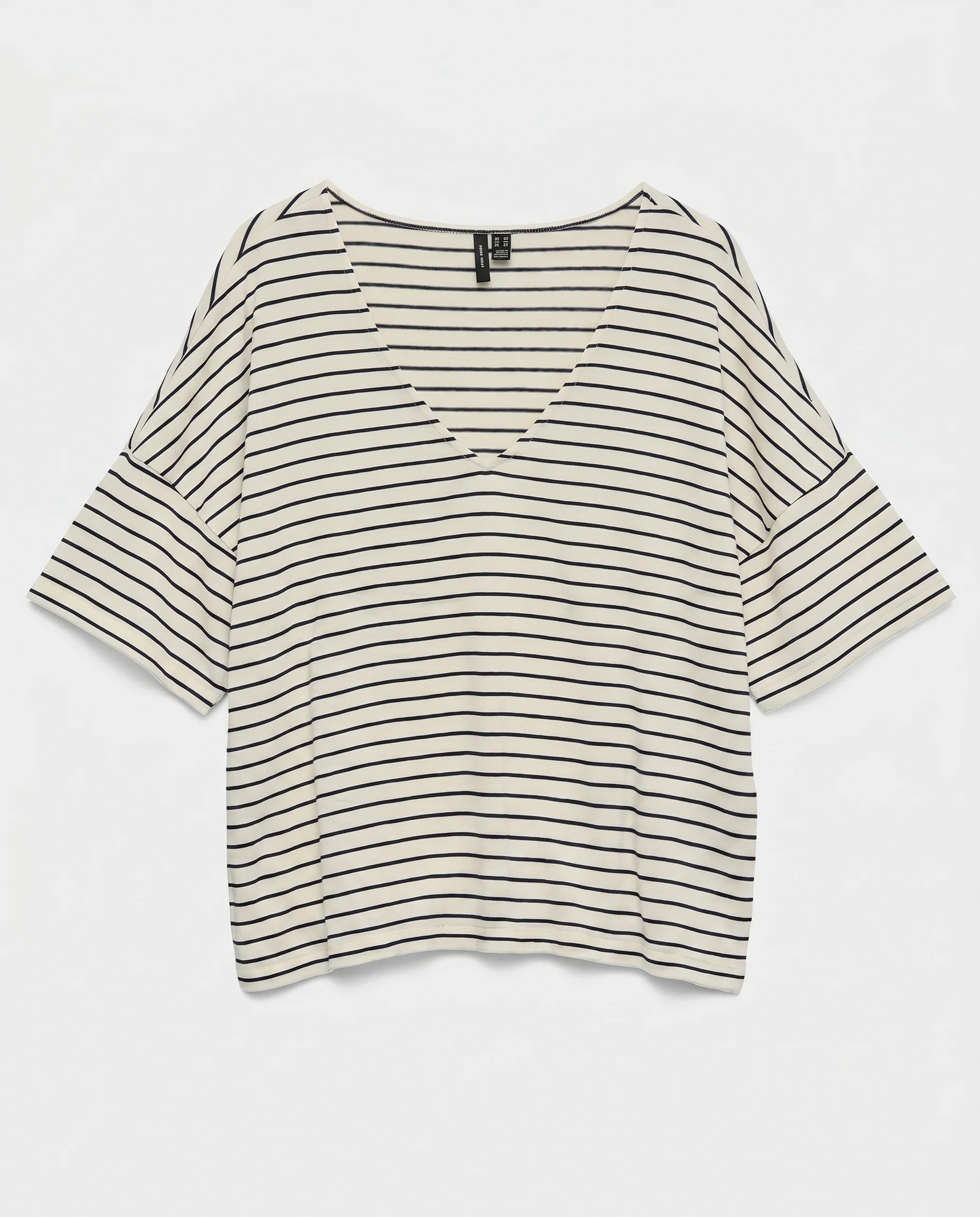 Vmholli 2/4 V-Neck Loose Top - Image 5