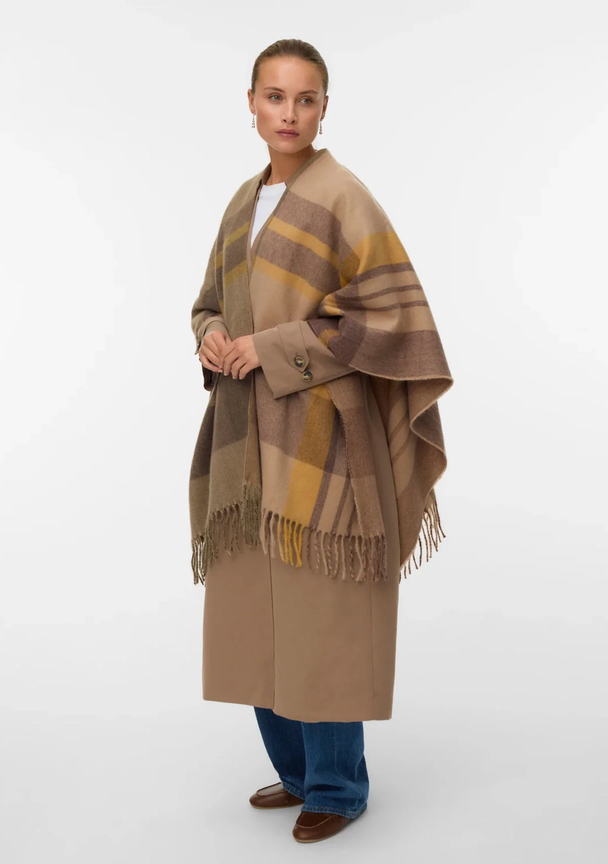 VMKira Poncho Silver Mink - Image 2